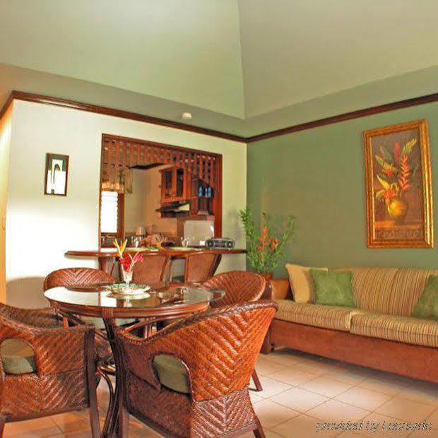 Getaways At Pueblo Real Hotel Quepos Kültér fotó