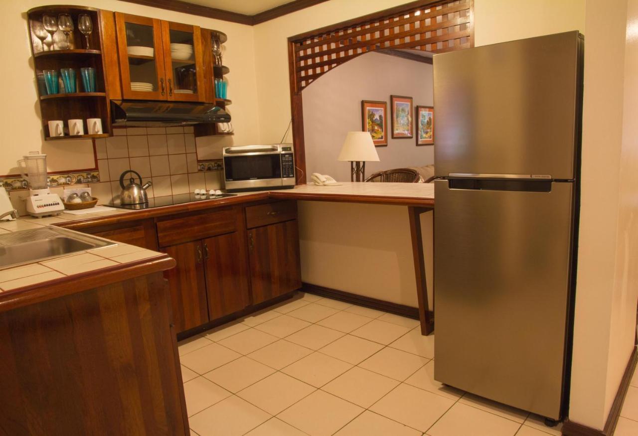 Getaways At Pueblo Real Hotel Quepos Kültér fotó