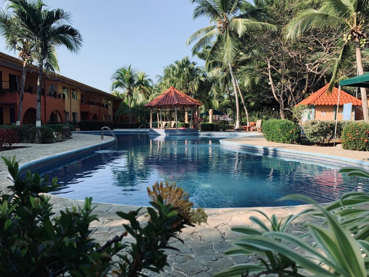 Getaways At Pueblo Real Hotel Quepos Kültér fotó